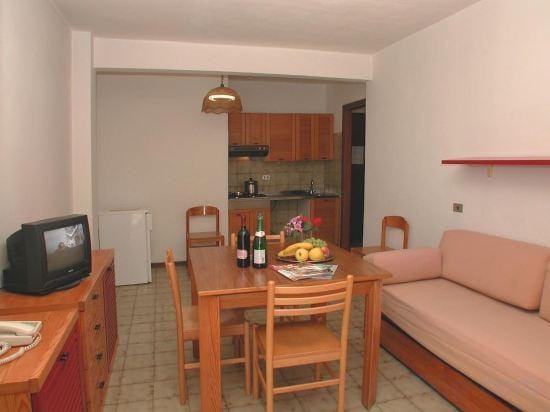 Residence Stella Maris Hotel in Pietra Ligure