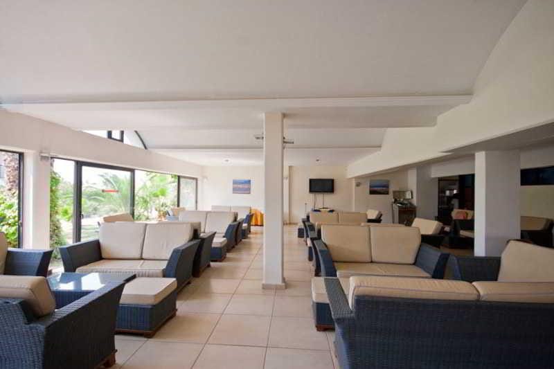 Tigaki Beach Hotel Hotel in Tigaki