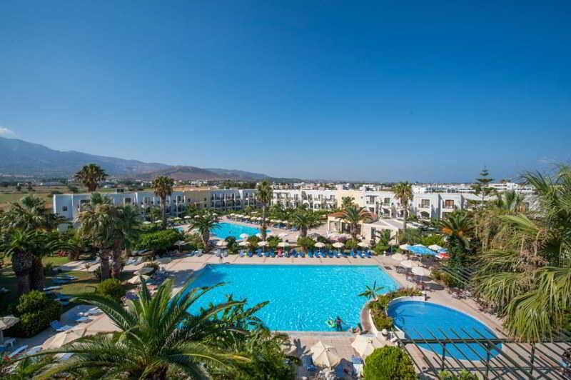 Tigaki Beach Hotel Hotel in Tigaki