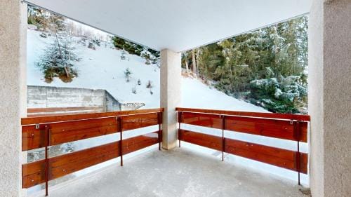 Chalet de l Ours AUTHENTIC Etage Tournay 12 pers Hotel in Sion