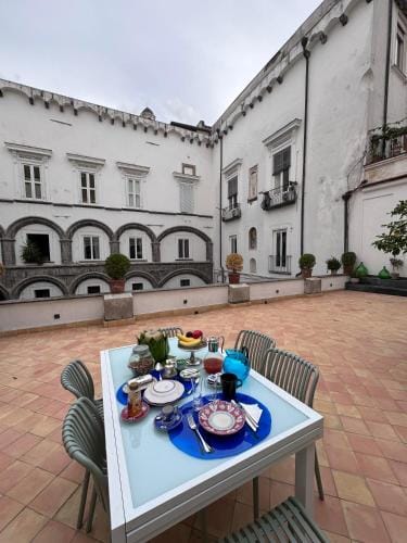 Palazzo Carafa Santangelo Hotel in Naples