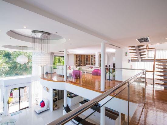 White Stone Hotel in Ko Samui