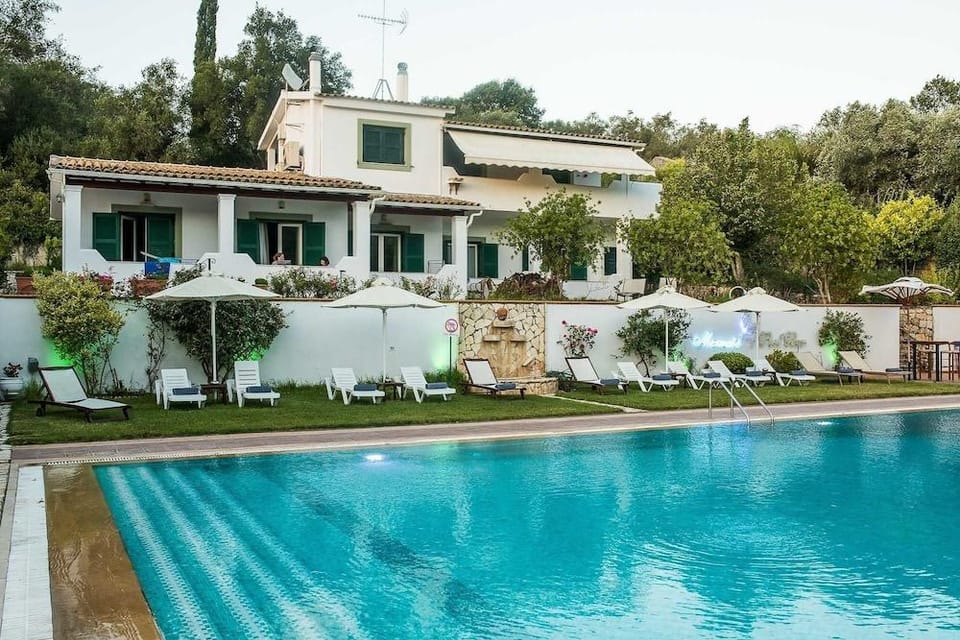 Paradise Inn Hotel in Corfu, Greece
