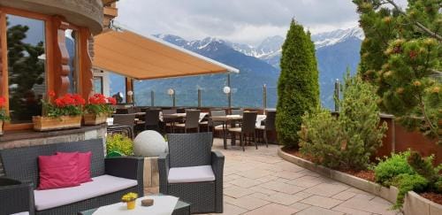 Hotel Montana Hotel in Serfaus