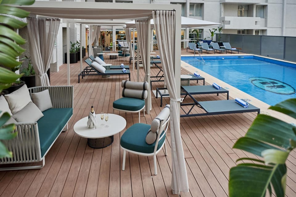 Swimming pool