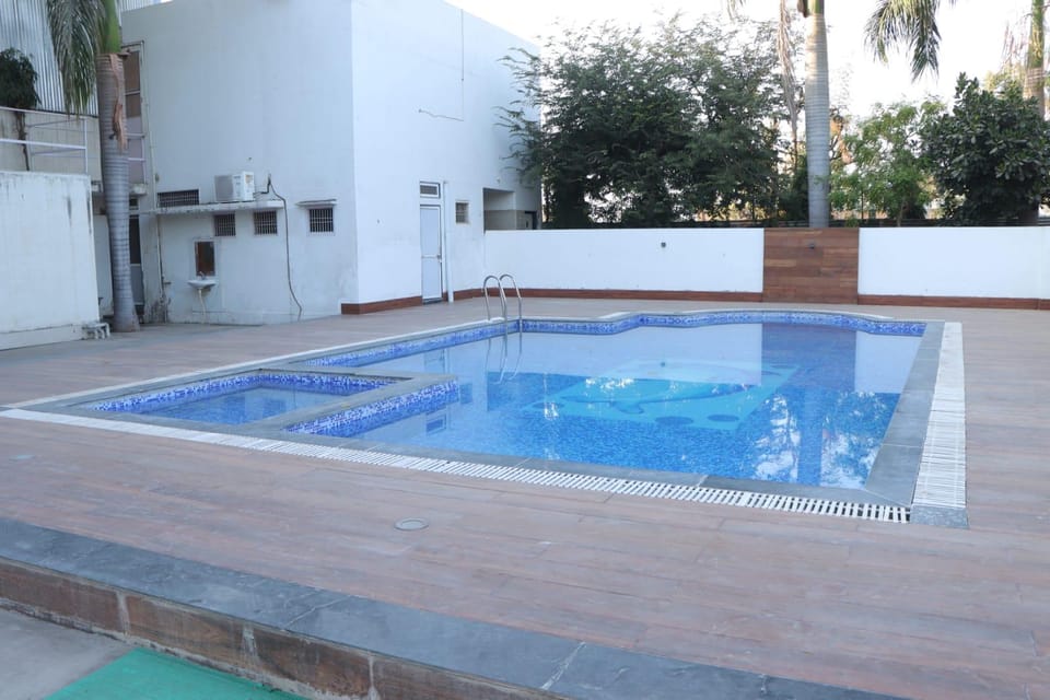 Silver Oak Country Yard Resort Resort in Rajasthan