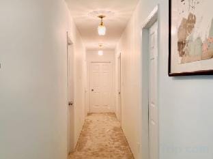 Beautiful House Hotel in Burnaby