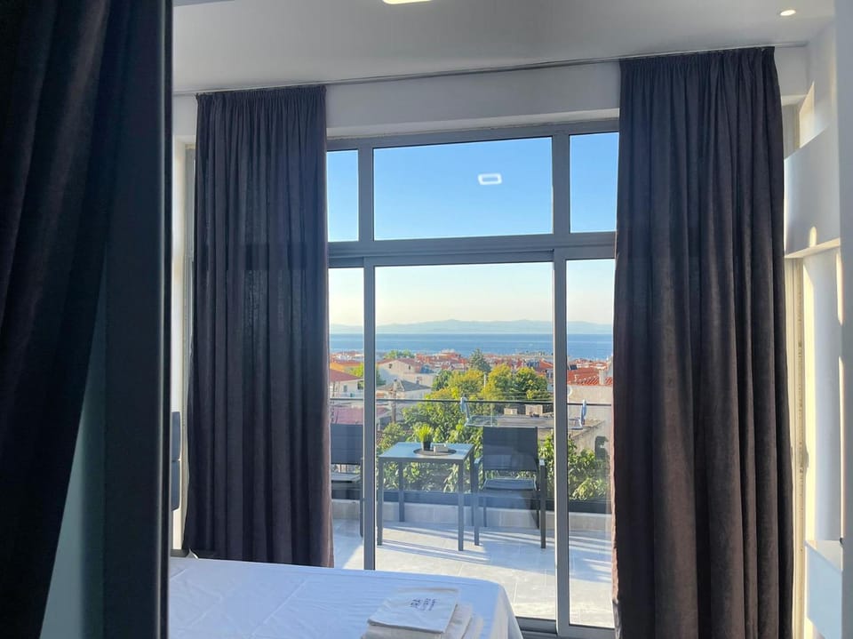 ARA Luxury Suites Hotel in Halkidiki