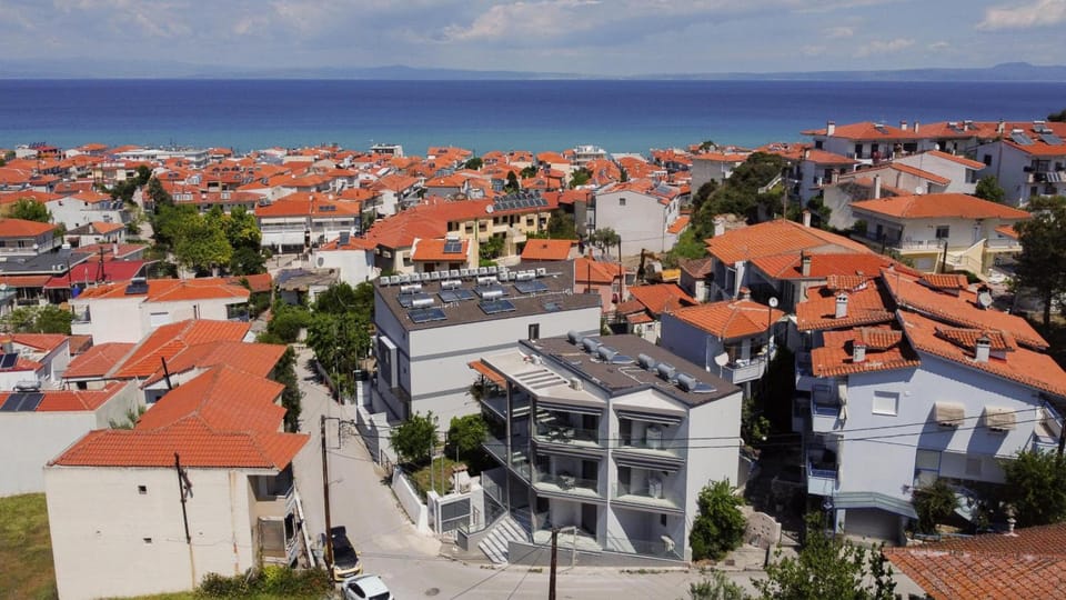 ARA Luxury Suites Hotel in Halkidiki