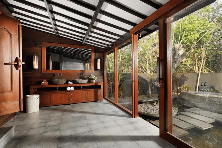 Villa Leona by Nakula Hotel in East Selemadeg