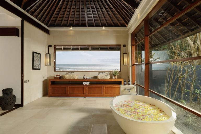 Villa Leona by Nakula Hotel in East Selemadeg