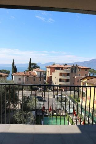 Hotel Ristorante Al Caminetto WorldHotels Crafted Adults Only Hotel in Torri del Benaco