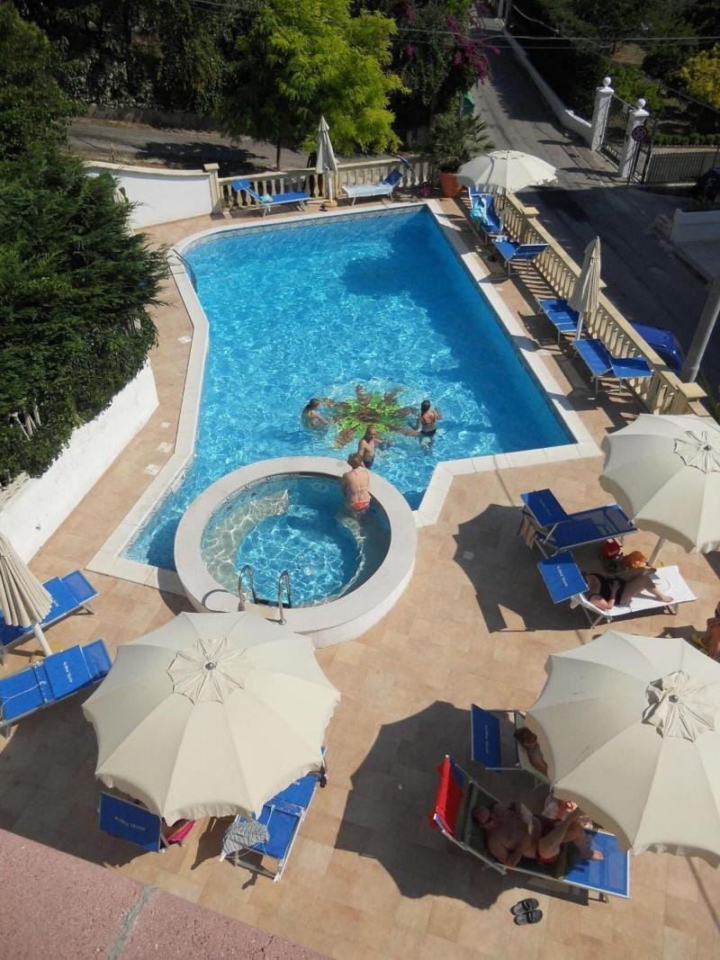 Hotel Pineta Hotel in San Menaio