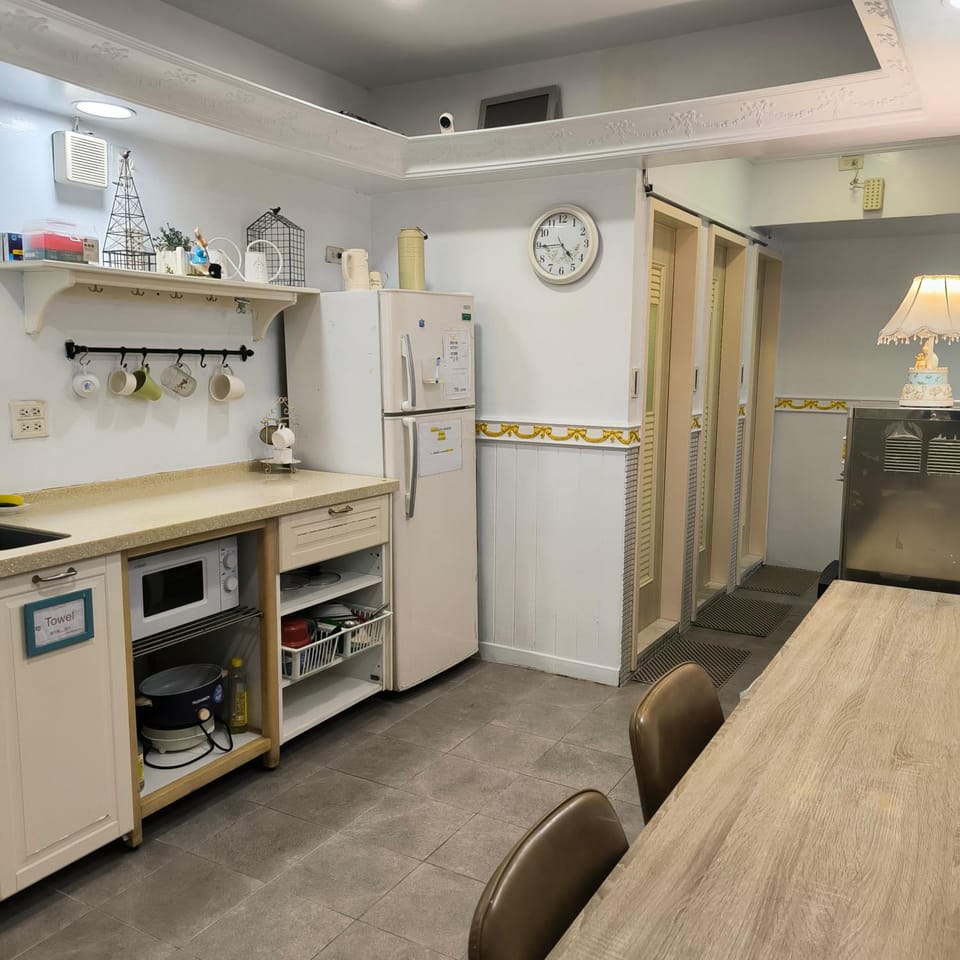 TW Hostel 2 Hostel in Taipei City
