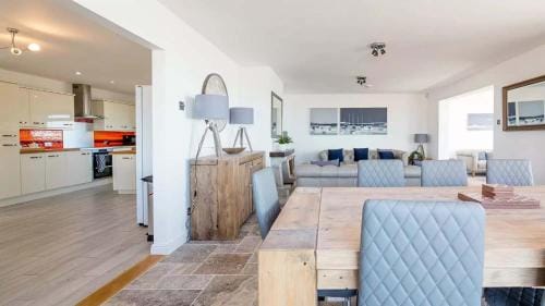 Seal Bay Resort Resort in Selsey