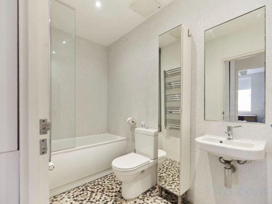 The Southwark Wonder - Charming 1Bdr Flat with Patio Hotel in London Borough of Southwark