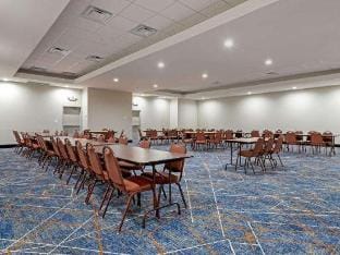 FairBridge Inn & Suites Muskogee Hotel in Muskogee