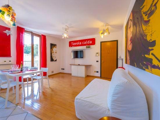 Claz House - Happy Rentals Hotel in Riva del Garda