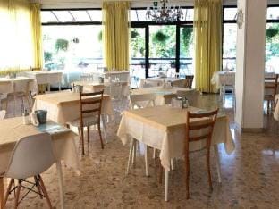 Hotel Lux Hotel in Cesenatico