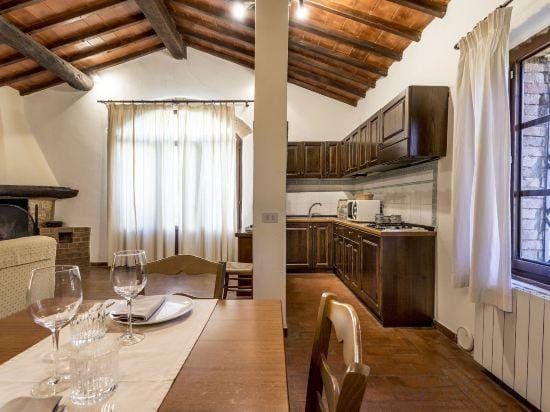 Borgo Il Poggiaccio Residenza d'Epoca Hotel in Tuscany