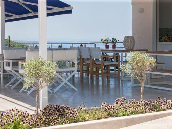 12 Olympian Gods Hotel in Pieria, Greece