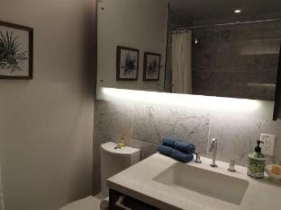 Vancouver one Hotel in New Westminster