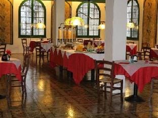 Hotel le Cardinal Hotel in Emilia-Romagna