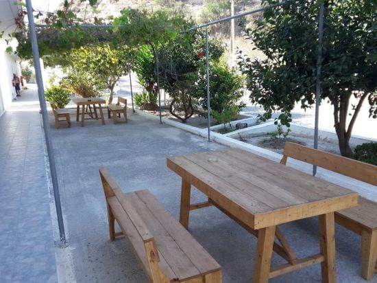 Stenna Apartments Hotel in Kefalos