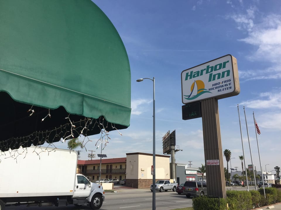 Harbor Inn Motel in Harbor City
