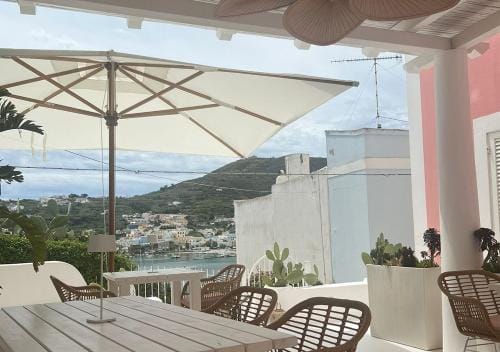 Il Palazzetto Ponza Hotel in Ponza
