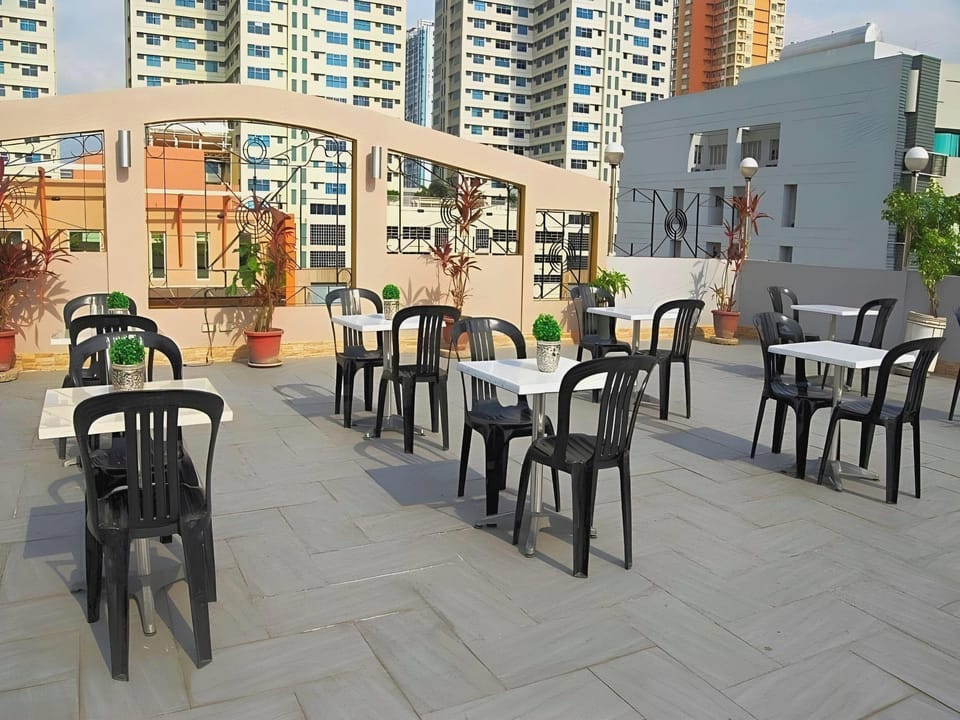 Stone House Hotel Mabini Hotel in Manila City