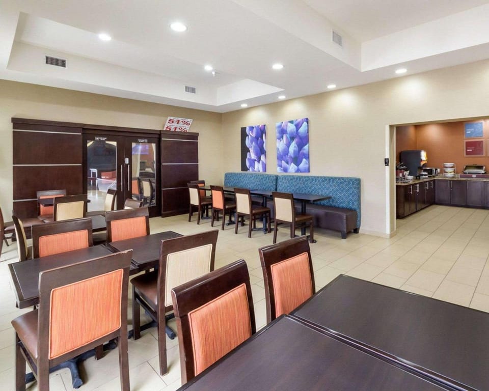 Comfort Suites Cotulla near I-35 Hotel in Cotulla