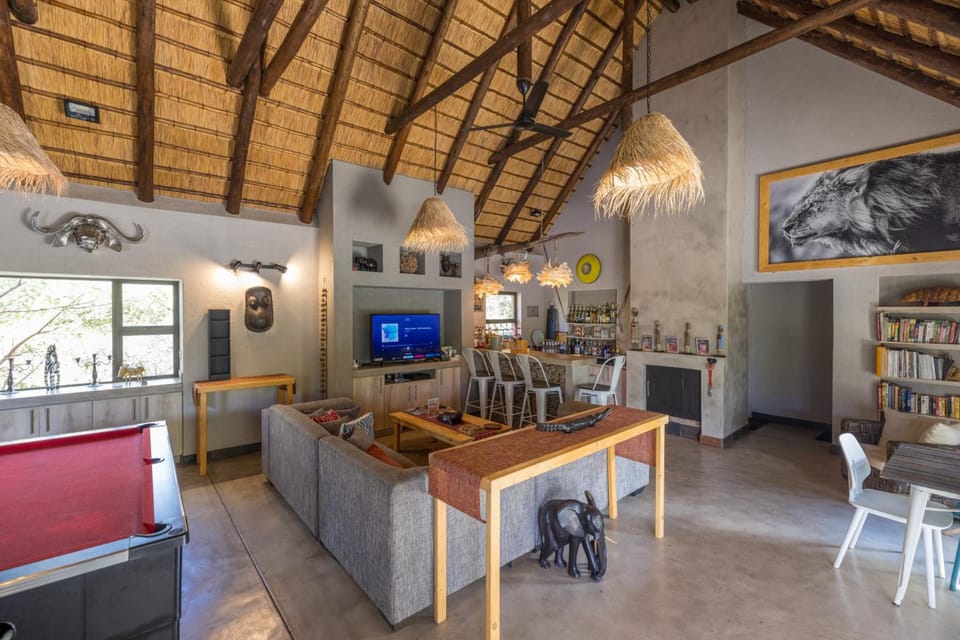 Lindiwe Safari Lodge Lodge in South Africa