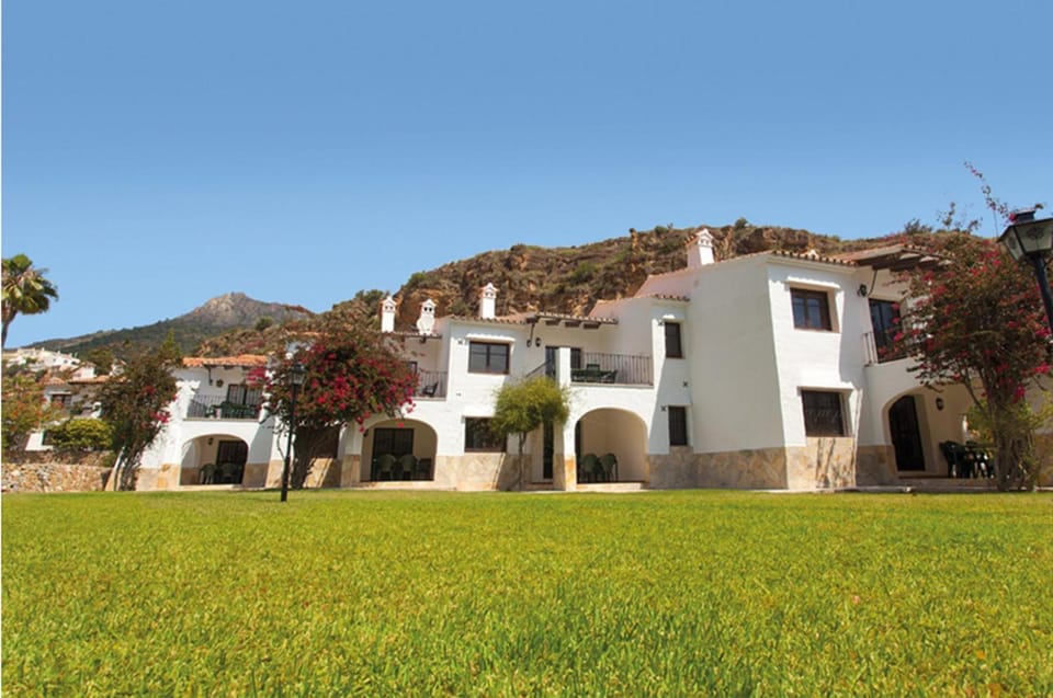Calpe Sunsea Village Hotel in Calp