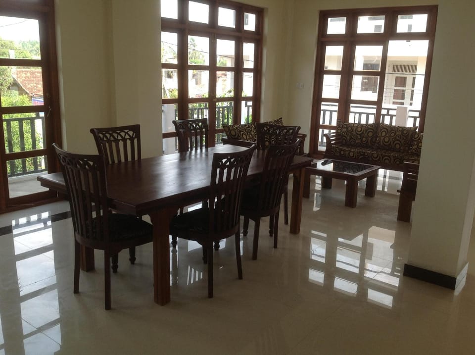 Araliya Blue Beach View Hotel Hotel in Negombo