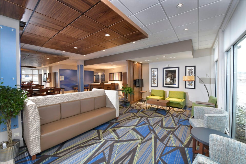 Holiday Inn Express And Suites Millersburg By IHG Hotel in Millersburg