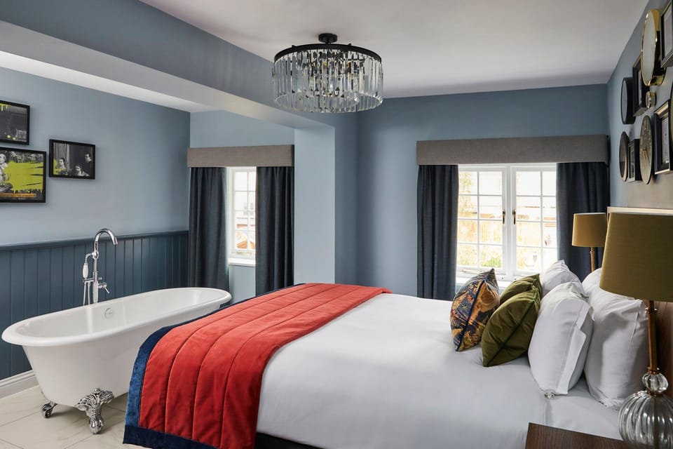 Suite room