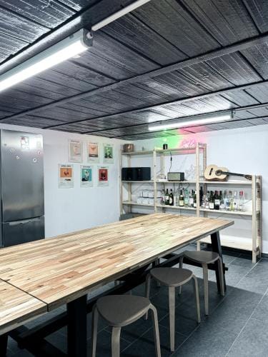 Korean Minbak CLV PARIS Hostel in Paris