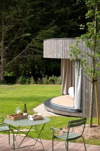 La suite prairie Tomette Singuliere Hotel in Bourgogne-Franche-Comté