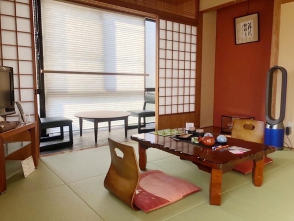 Origami, a peaceful inn Hotel in Japan