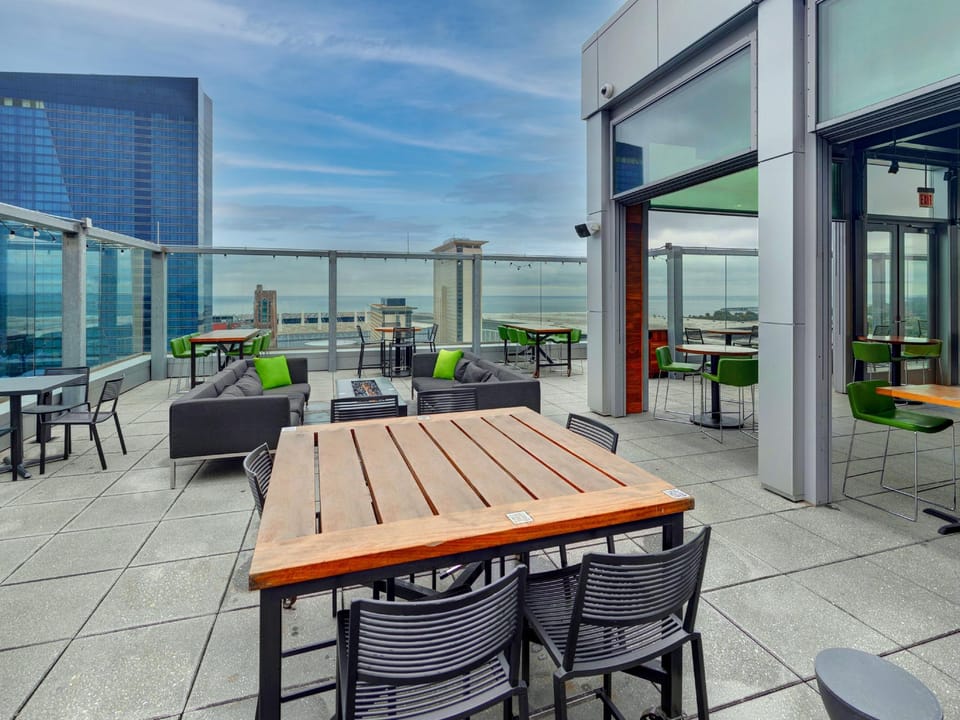 Hilton Garden Inn Chicago McCormick Place Hotel in South Loop