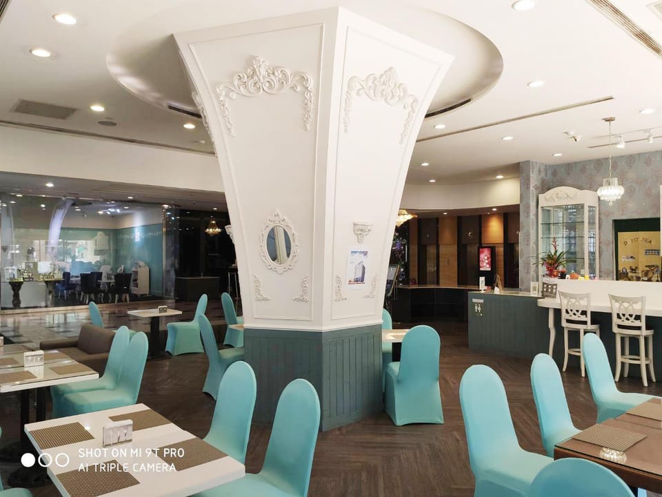 Coffee shop
