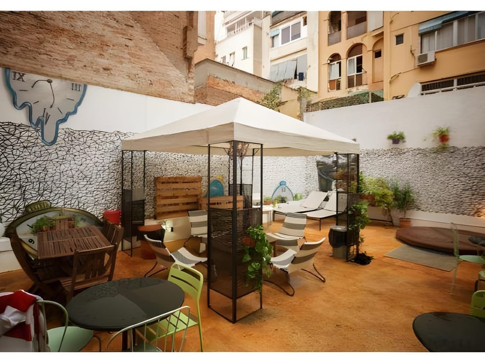 Onefam Paralelo Hostel in Barcelona