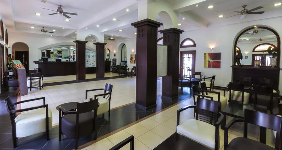 The Suites at Beverly Hills Apartment hotel in Los Cristianos