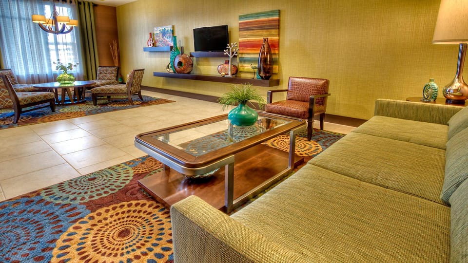 Holiday Inn Express & Suites Pittsburgh SW/Southpointe By IHG Hotel in Pennsylvania