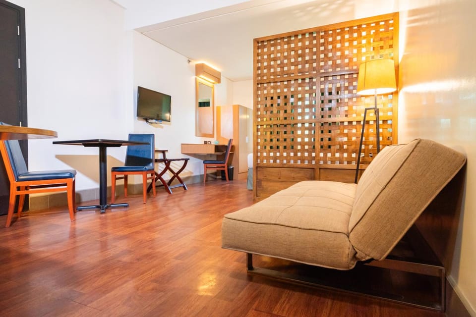Microtel by Wyndham South Forbes near Nuvali Hotel in Santa Rosa