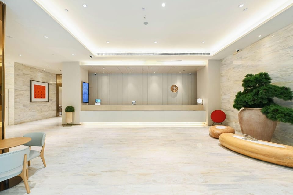 JI Hotel Shanghai Hongqiao Yan'an Xi Road Hotel in Shanghai