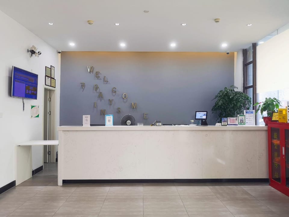 7Days Inn Kunshan Chaoyang Middle Road RT-Mart Branch Hotel in Shanghai