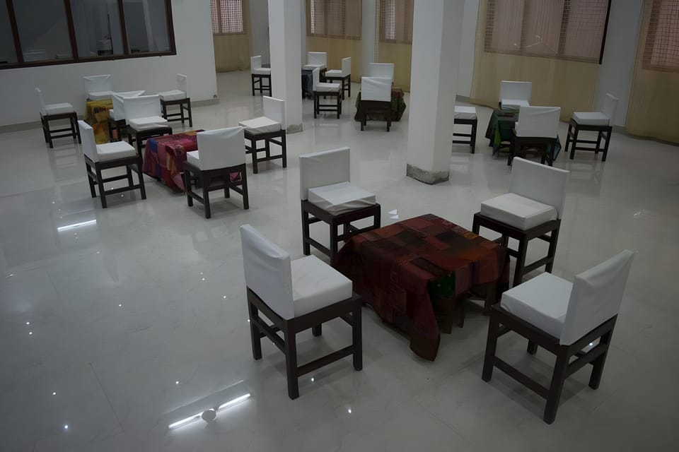 Hotel KV Palace Hotel in Varanasi