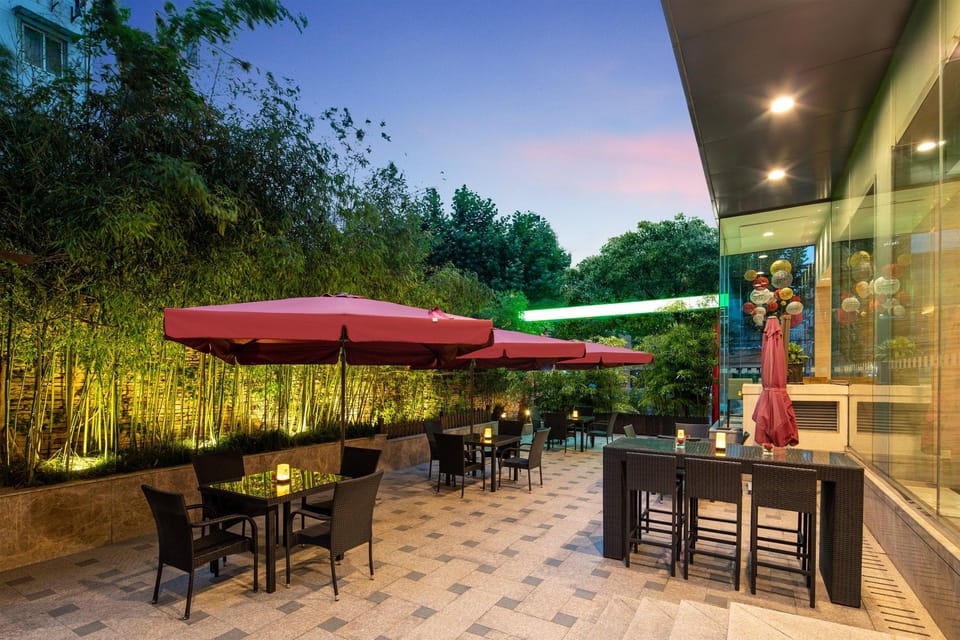 Holiday Inn Shanghai Hongqiao Central By IHG Hotel in Shanghai